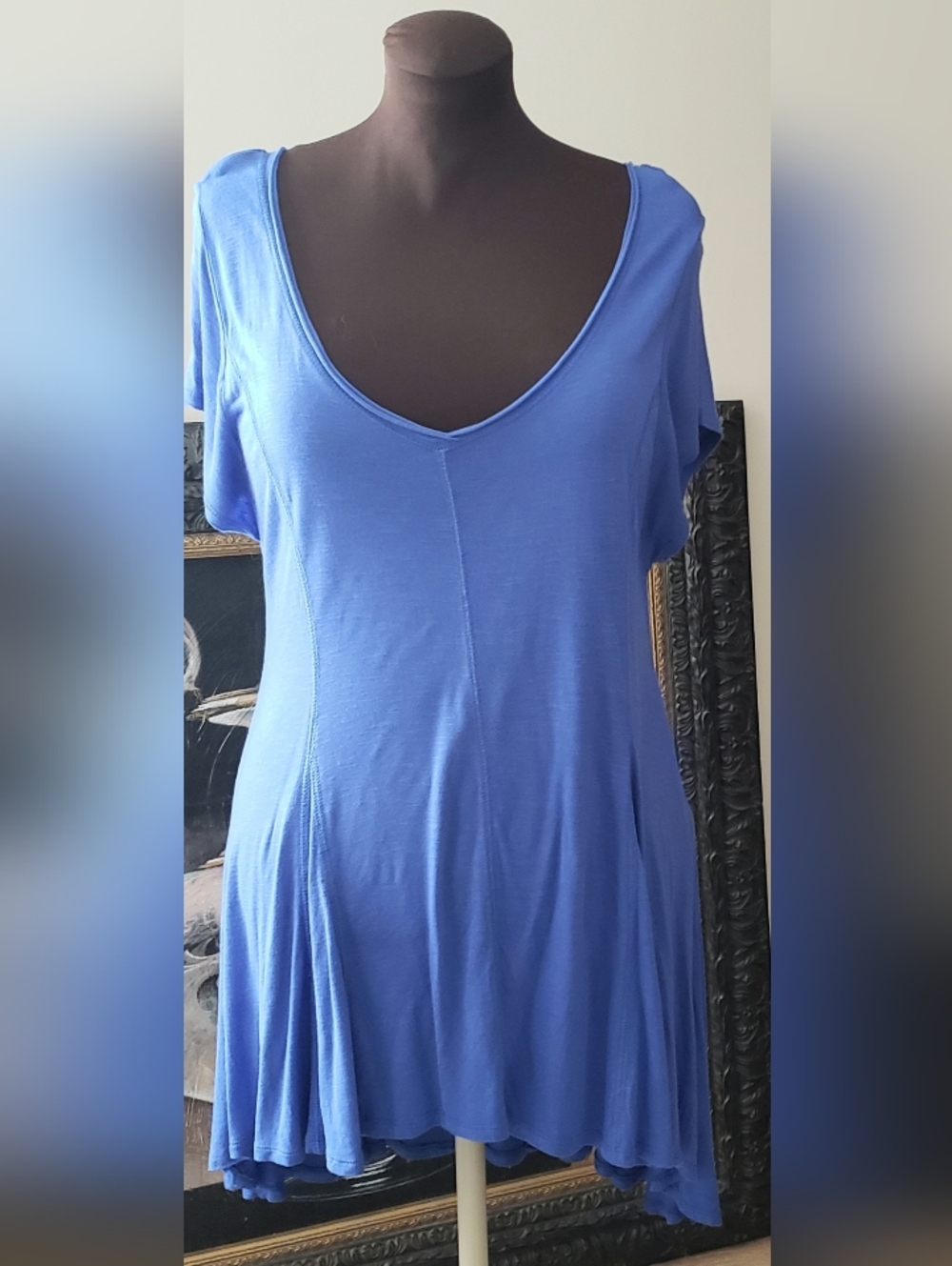 rbx Tunic Top Women's XXL-2X High-Low Round Edge Hem V-Neck Deep Periwinkle Blue